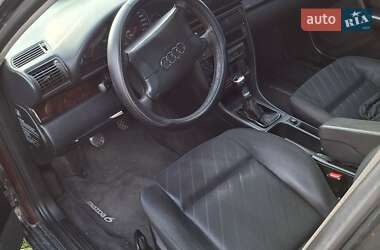 Седан Audi A6 1996 в 