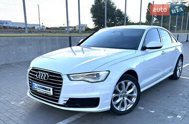 Седан Audi A6 2015 в 