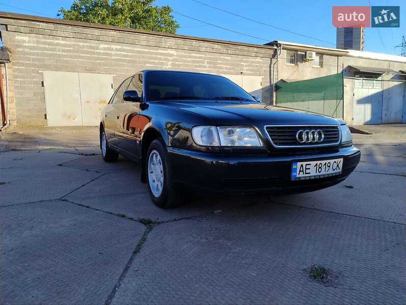 Седан Audi A6 1997 в Кривому Розі
