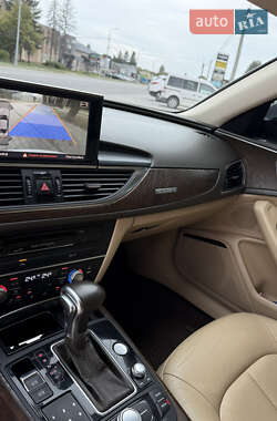 Седан Audi A6 2012 в 