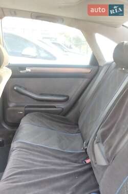 Седан Audi A6 1999 в 