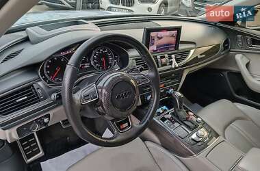 Седан Audi A6 2017 в 