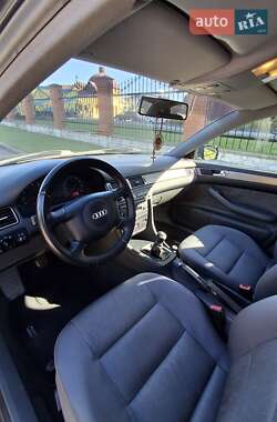 Седан Audi A6 1999 в 