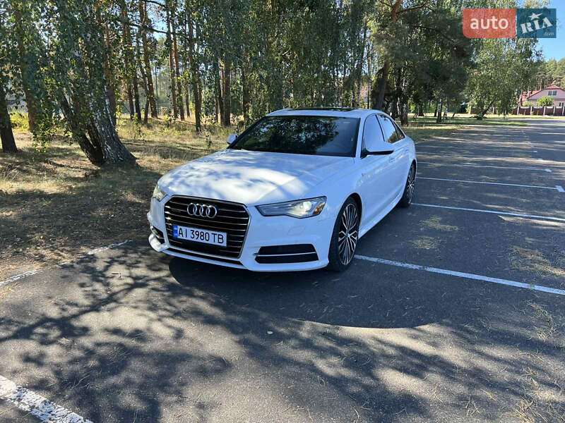 Седан Audi A6 2015 в 