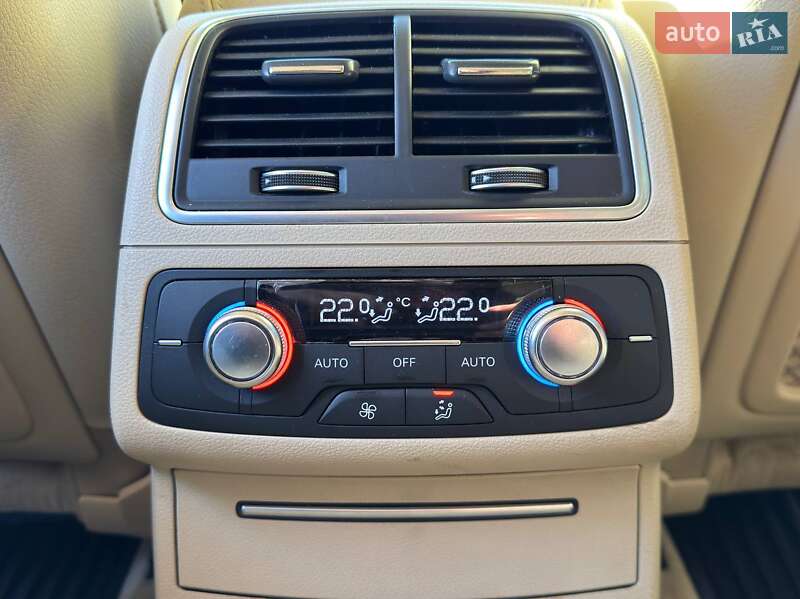 Седан Audi A6 2015 в Львове
