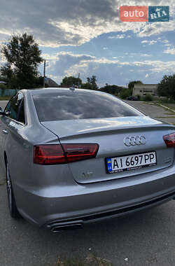 Седан Audi A6 2016 в 