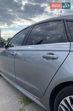 Седан Audi A6 2016 в 