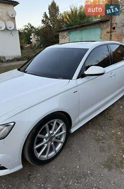Седан Audi A6 2017 в 