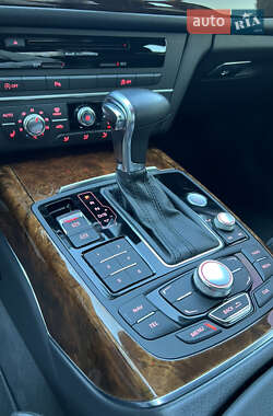 Седан Audi A6 2013 в 