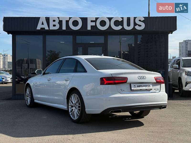 Седан Audi A6 2015 в Киеве