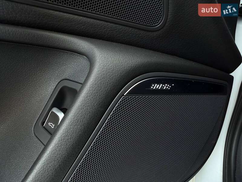 Седан Audi A6 2015 в Киеве