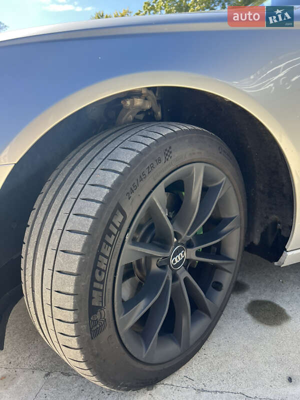 Седан Audi A6 2011 в Тячеве