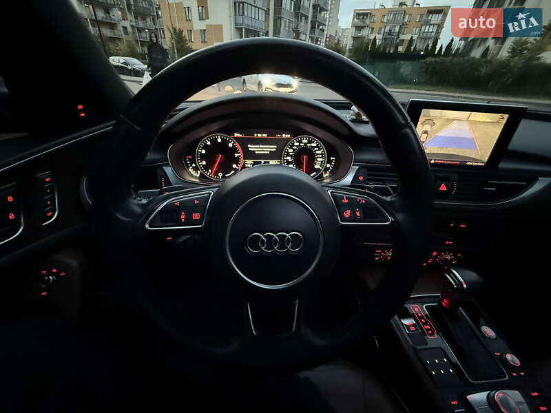 Седан Audi A6 2014 в Киеве