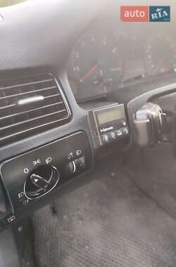 Седан Audi A6 1998 в 
