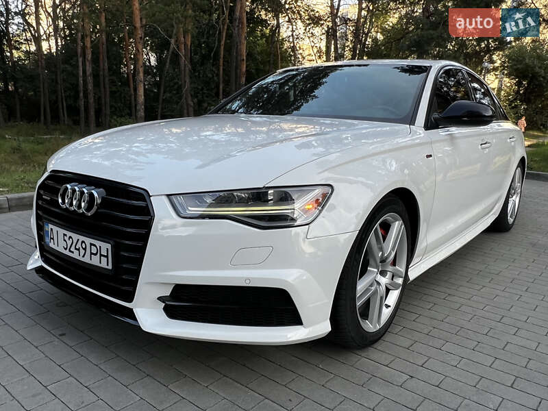Седан Audi A6 2015 в Горішніх Плавнях