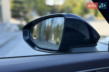 Седан Audi A6 2019 в 