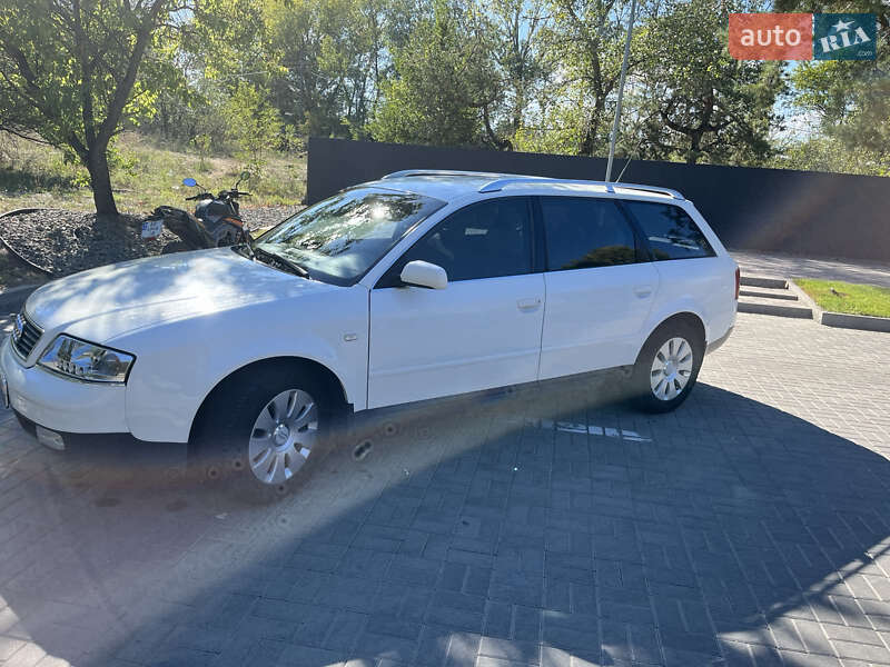 Універсал Audi A6 1998 в Дніпрі