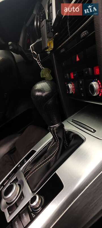 Универсал Audi A6 2010 в Долине
