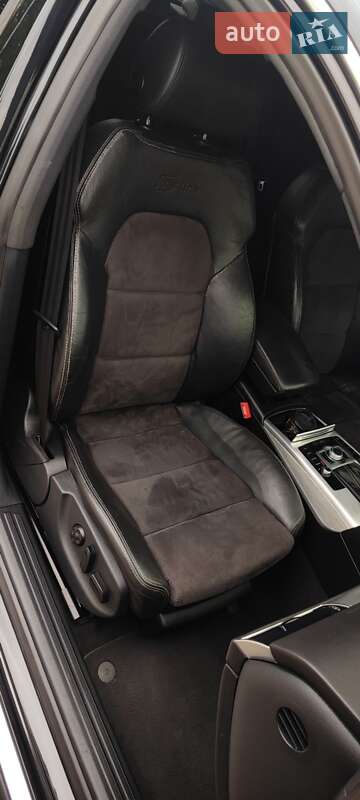 Универсал Audi A6 2010 в Долине