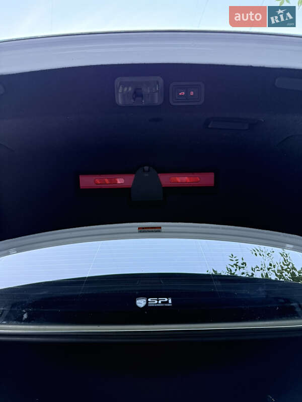 Седан Audi A6 2015 в Хмельницком
