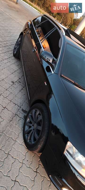 Универсал Audi A6 2010 в Долине