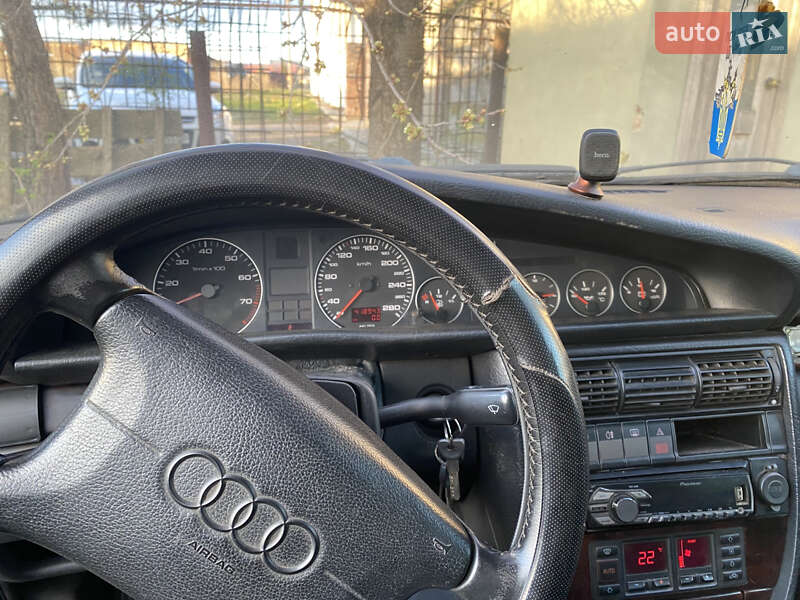 Универсал Audi A6 1995 в Львове
