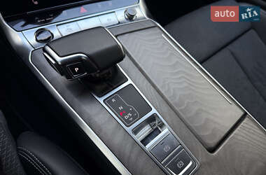 Седан Audi A6 2023 в 