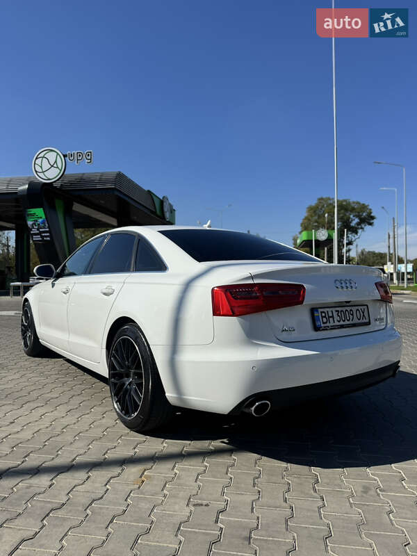 Седан Audi A6 2013 в Одессе