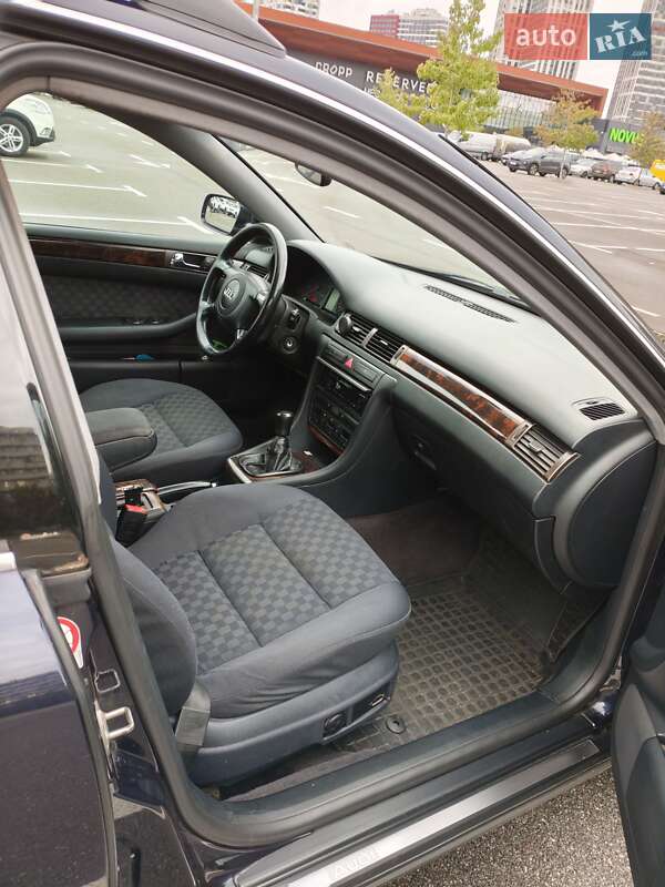 Универсал Audi A6 2000 в Киеве