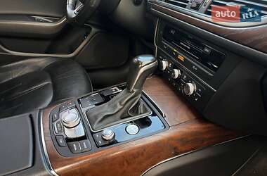 Седан Audi A6 2015 в 