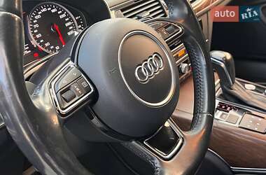 Седан Audi A6 2015 в 