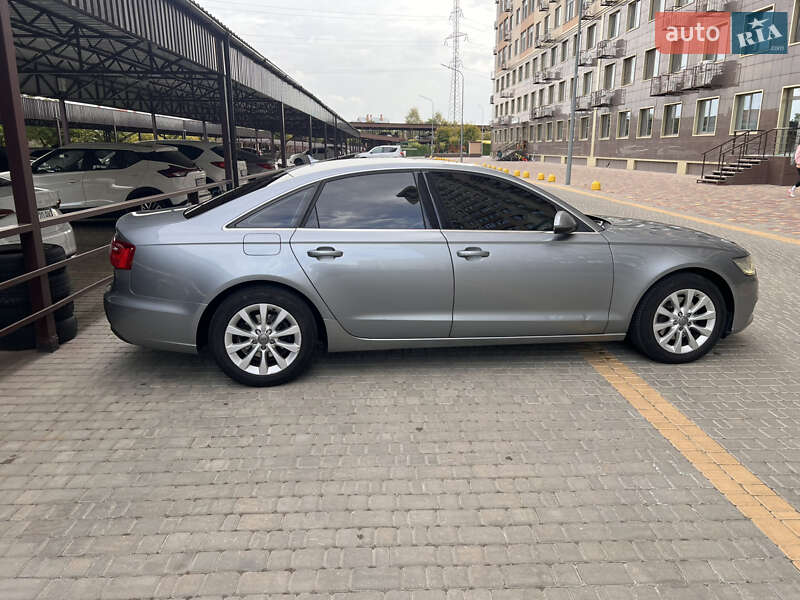 Седан Audi A6 2012 в Одессе