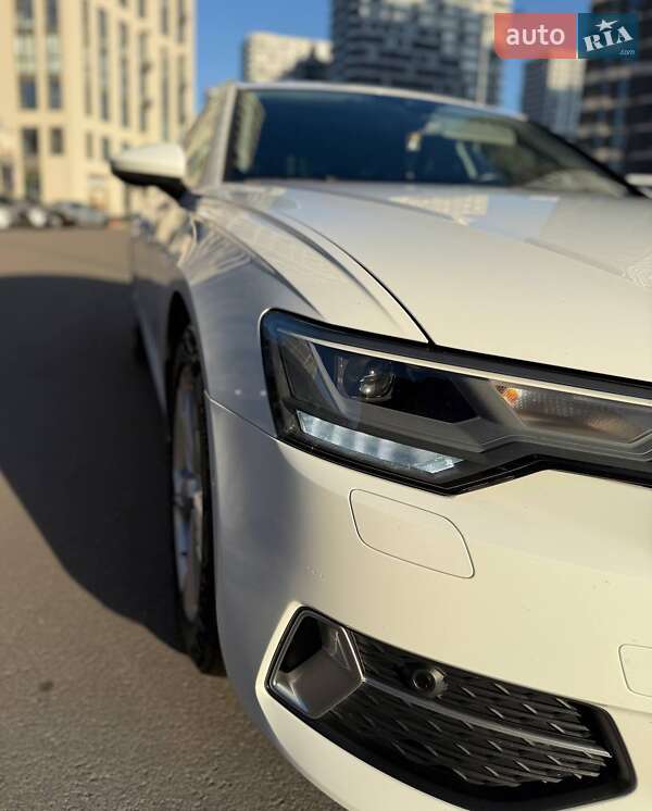 Универсал Audi A6 2020 в Киеве