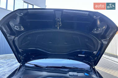 Седан Audi A6 2012 в 