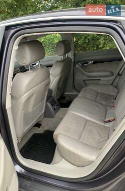 Седан Audi A6 2005 в 