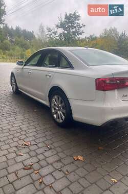 Седан Audi A6 2012 в 