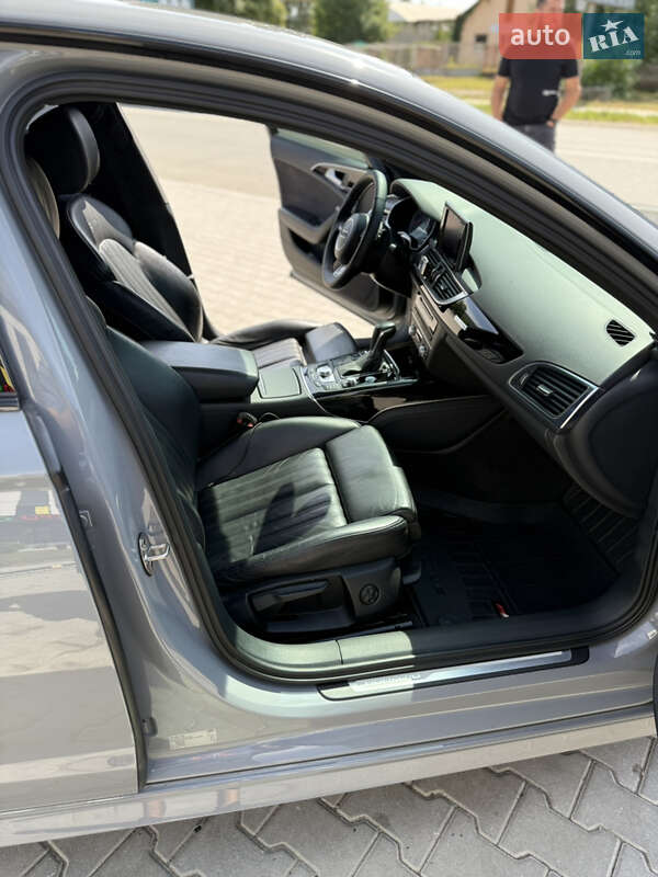 Седан Audi A6 2015 в Виноградові
