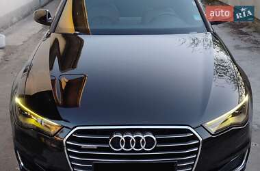 Седан Audi A6 2015 в 