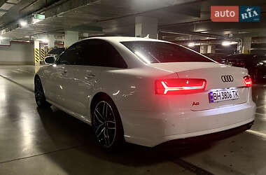 Седан Audi A6 2016 в 