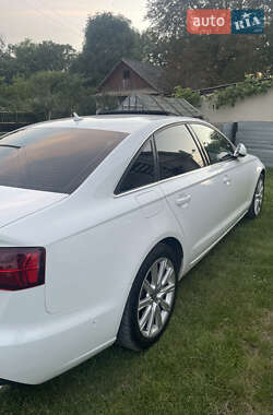 Седан Audi A6 2013 в 