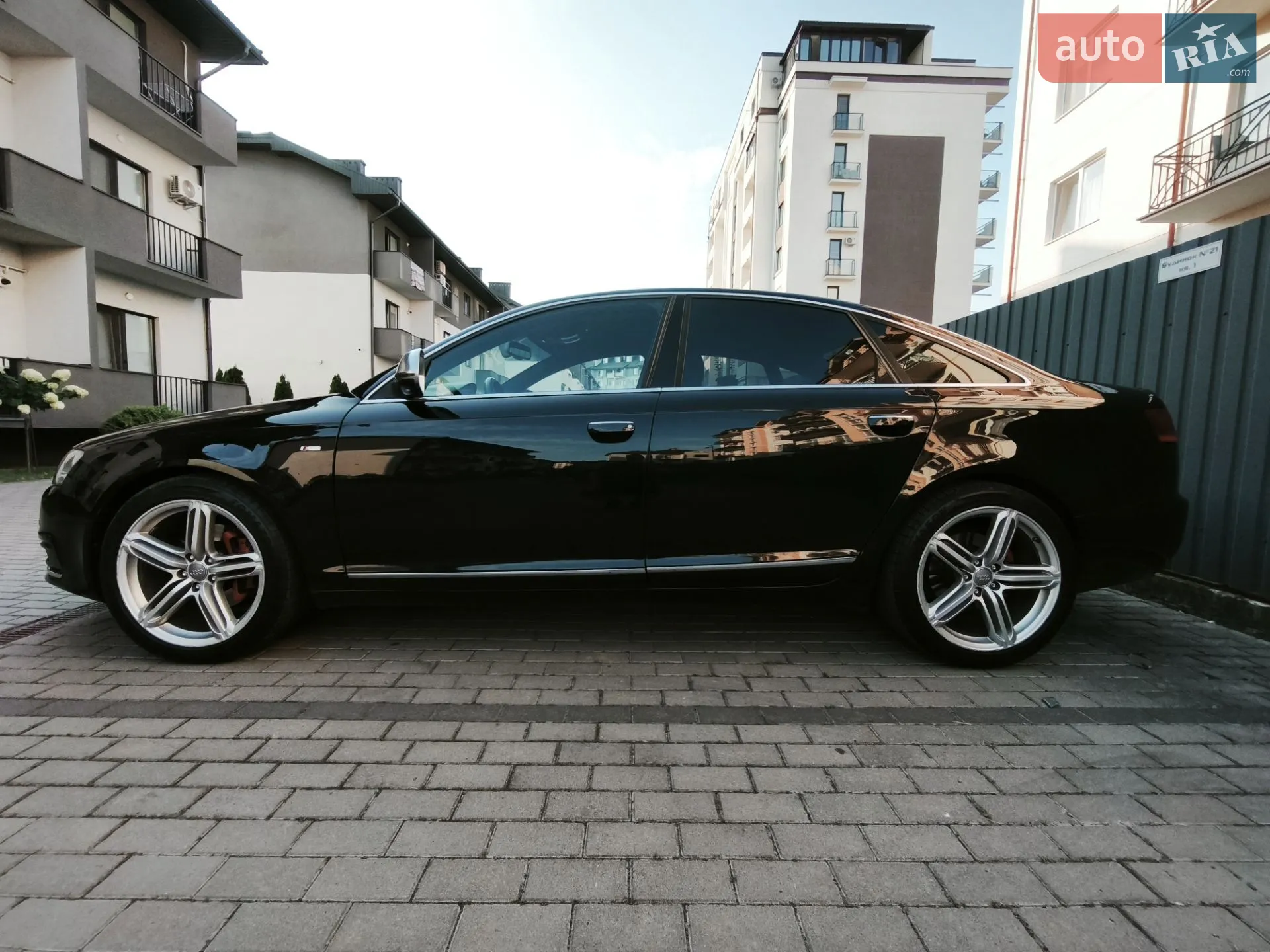 2010 Audi A6 - мініатюра 4