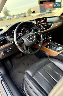 Седан Audi A6 2016 в 