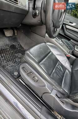 Седан Audi A6 2004 в 