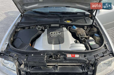 Універсал Audi A6 2002 в 