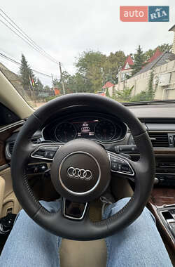 Седан Audi A6 2015 в 