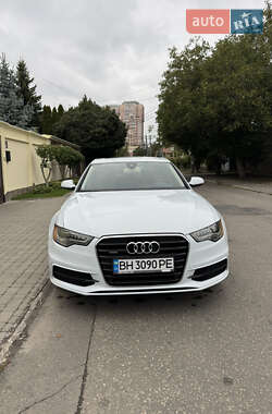 Седан Audi A6 2015 в 