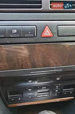 Універсал Audi A6 2000 в 