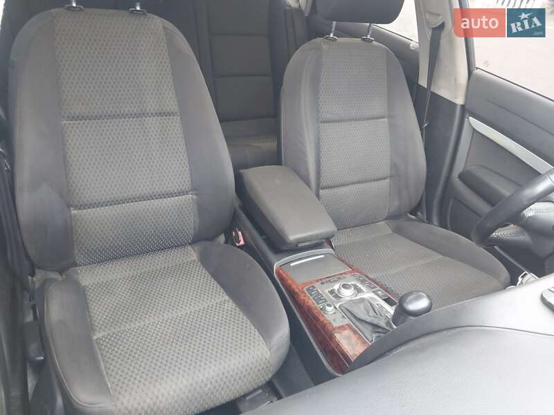 Седан Audi A6 2005 в Долине