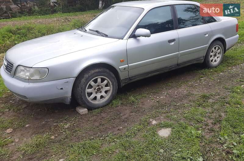 Седан Audi A6 1996 в Надворной