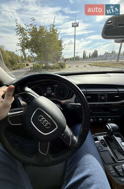 Седан Audi A6 2013 в 